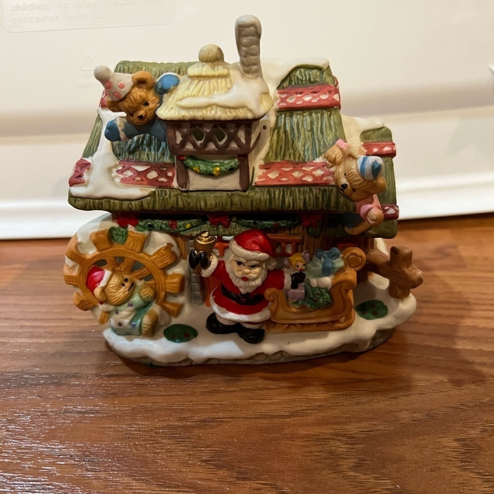 Vintage Christmas Candle Holder - Picture 10 of 14